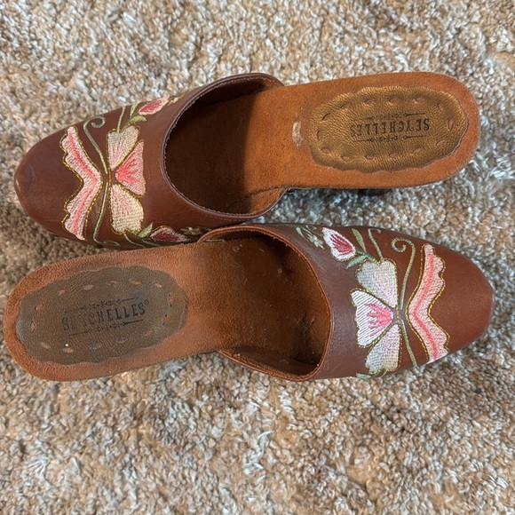 🍍 SEYCHELLES Anthro Brown Embroidered Clog Wood Chunky Heel Slip On Sandal 6🍍 - Picture 2 of 4